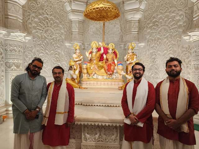 ಅಯೋಧ್ಯೆ ರಾಮನಿಗೆ ಉಡುಪಿಯಿಂದ ಸ್ವರ್ಣಾಭರಣ.. ಸ್ವರ್ಣ ಜ್ಯುವೆಲ್ಲರ್ಸ್ ನಲ್ಲಿ ತಯಾರಿ ಅಯೋಧ್ಯೆ ರಾಮನಿಗೆ ಉಡುಪಿಯಿಂದ ಸ್ವರ್ಣಾಭರಣ.. ಸ್ವರ್ಣ ಜ್ಯುವೆಲ್ಲರ್ಸ್ ನಲ್ಲಿ ತಯಾರಿ